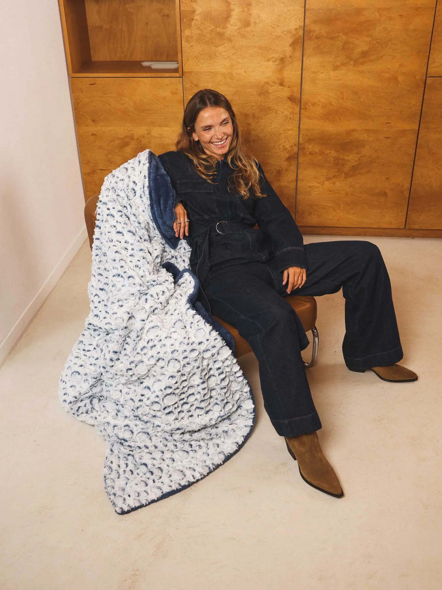 polaire waro plaid raindots bleu 2048x2048